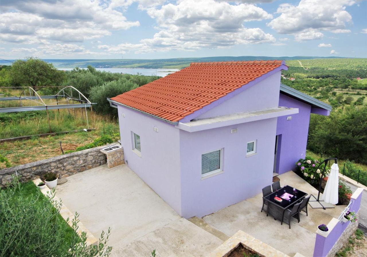 Holiday Home Paulin Obrovac Bagian luar foto