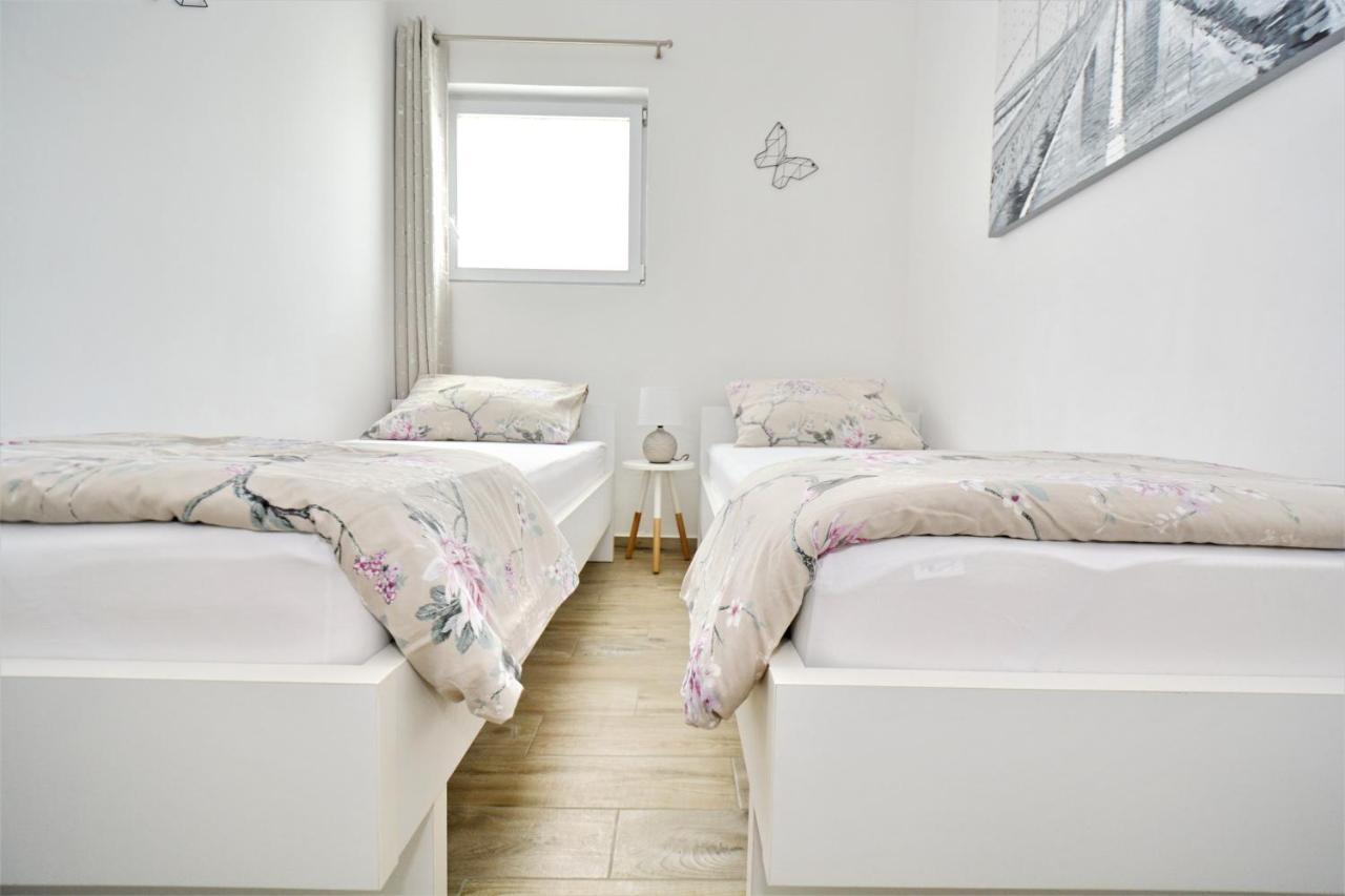 Holiday Home Paulin Obrovac Bagian luar foto