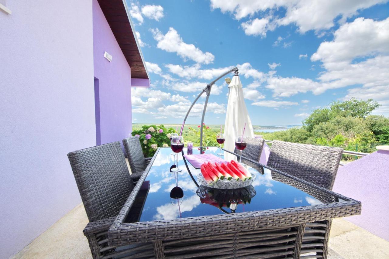 Holiday Home Paulin Obrovac Bagian luar foto